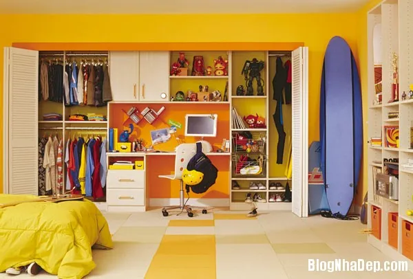 Những thiết kế tủ quần áo sắc màu cho bé