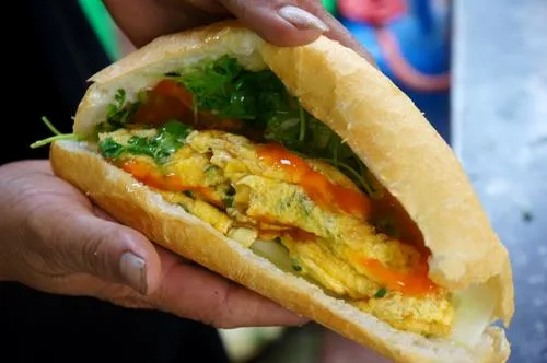 4 loại bánh mì hấp dẫn nhất Việt Nam