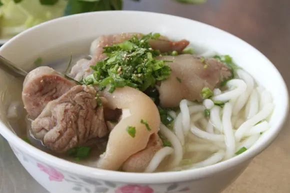 Bánh canh Trảng Bàng hấp dẫn khách phương xa