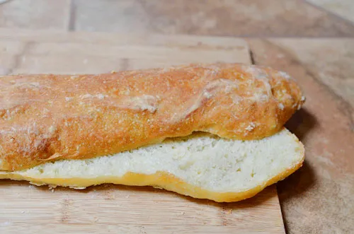 Bánh mì sandwich kẹp thịt ngon khó cưỡng