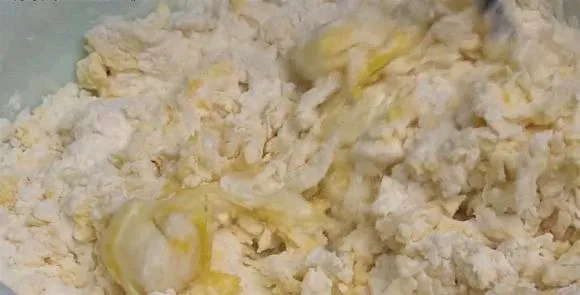 Bánh trứng chiên giòn có thể làm tại nhà, cách làm đơn giản, ăn ngon từng miếng