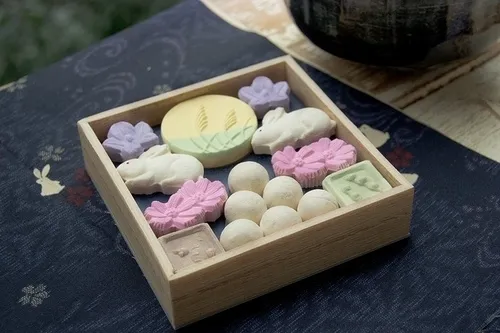 Bánh wagashi và thẩm mỹ cầu kỉ của ẩm thực Nhật Bản