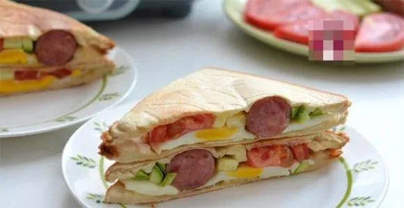 Buổi sáng bận rộn có thể tự làm ngay bánh mì sandwich thơm ngon chuẩn nhà hàng, lại tiết kiện khối thời gian