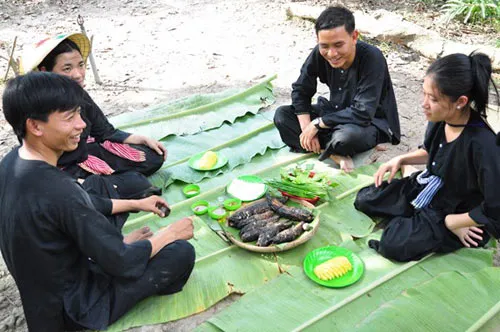 Cá lóc nướng trui, món ngon trứ danh Nam Bộ