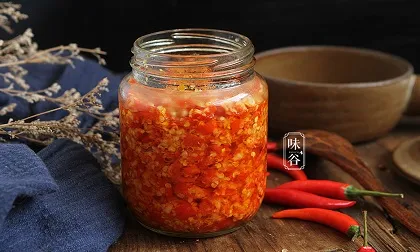 Cách làm tương ớt tỏi ở nhà không phụ gia