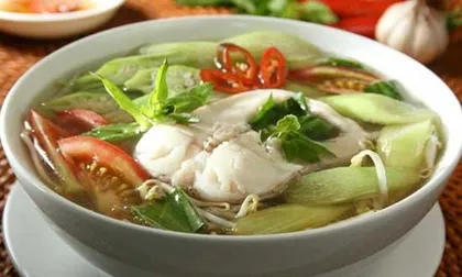 Canh chua cá basa hấp dẫn ngày nắng