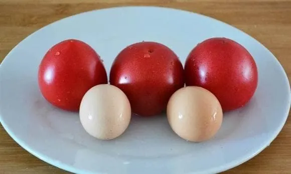 Canh trứng cà chua, nhớ đừng đổ trứng trực tiếp nhé, dạy bạn một mẹo nhỏ, hoa trứng đẹp và ngon