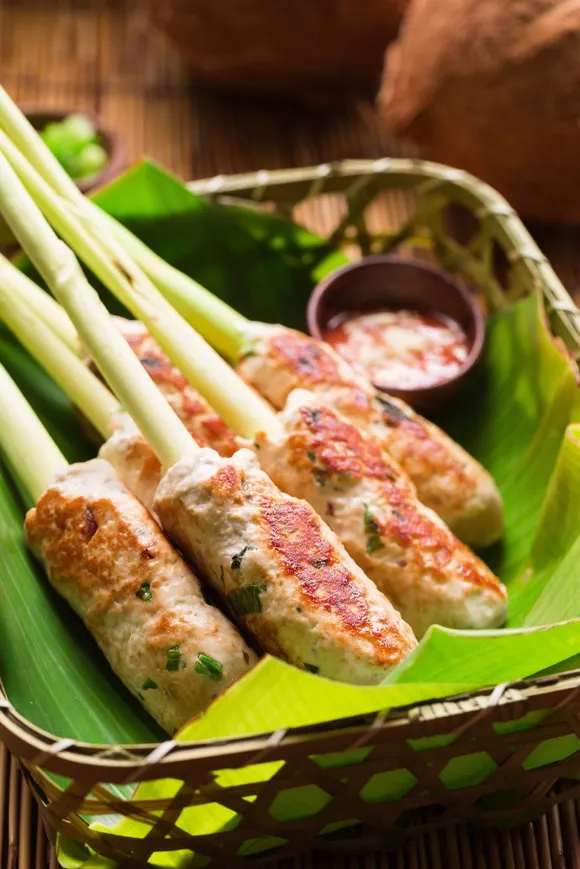 Chả gà bao xả – món ngon đãi khách