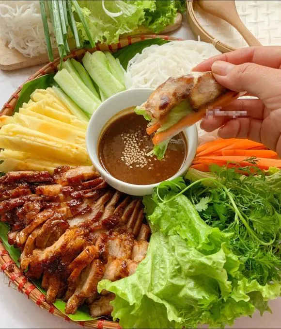 Chán cơm, làm ngay món thịt này cuốn với rau củ, đảm bảo thơm ngon đến miếng cuối cùng