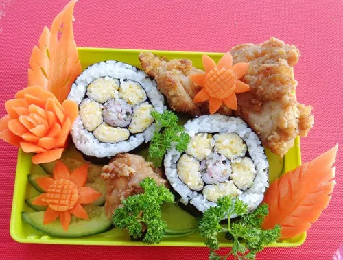 Cơm cuộn sushi vừa ngon lại đẹp