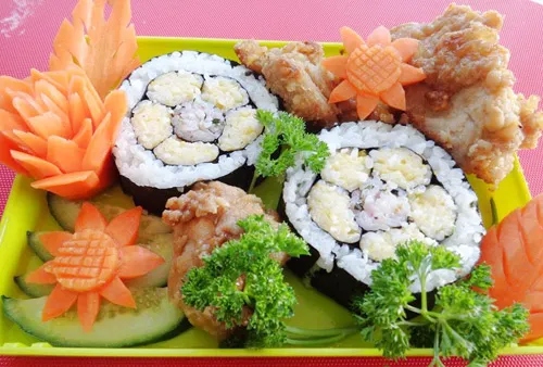 Cơm cuộn sushi vừa ngon lại đẹp