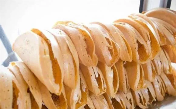 Công thức bánh Apam balik đơn giản dành cho gia đình, chỉ cần đảo đều 4 loại nguyên liệu, 10 phút nữa sẽ bắc ra khỏi nồi