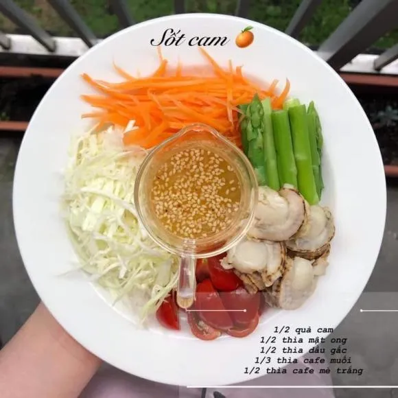 Công thức pha 10 loại nước sốt trộn salad: Đảm bảo không lo béo mà hương vị được đổi mới mỗi ngày