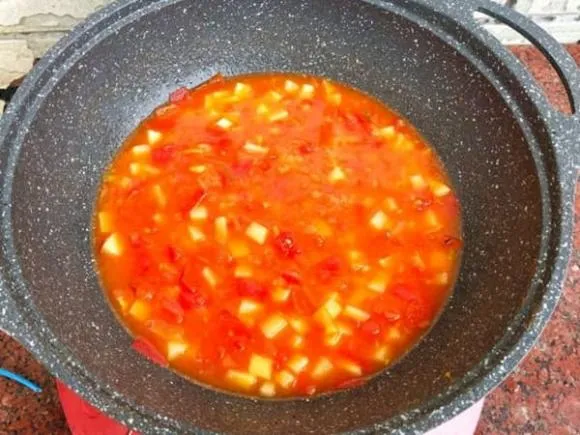 Công thức tự làm của món risotto cà chua và khoai tây, dễ học và ngon