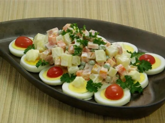 Đến nước Nga với món salad Olivier nổi tiếng