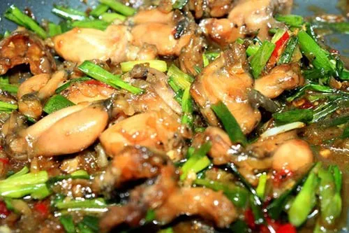 Ếch kho tương, món nhớ của những ngày mưa lạnh