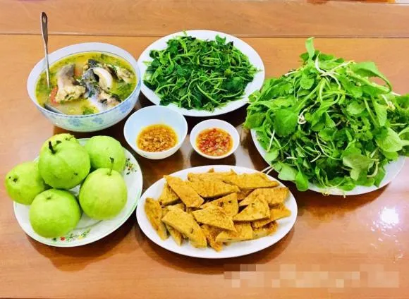 Gợi ý 30 mâm cơm nhà cho cả tháng ăn ngon, toàn món dễ nấu và ít trùng lặp