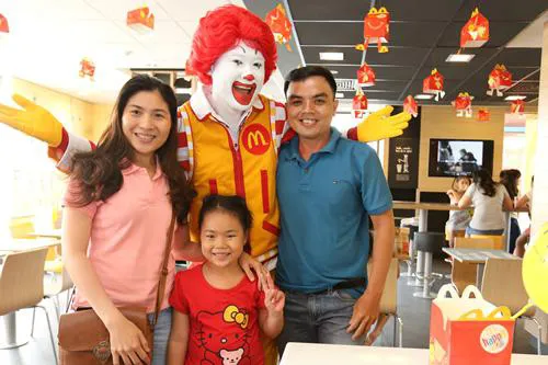 Hình ảnh quen thuộc tại hệ thống nhà hàng McDonald’s Việt Nam