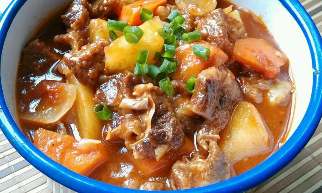 Khi hầm thịt bò, không được cho ‘hai vị’ này vào cùng, nếu không cả thịt lẫn súp đều bị hỏng