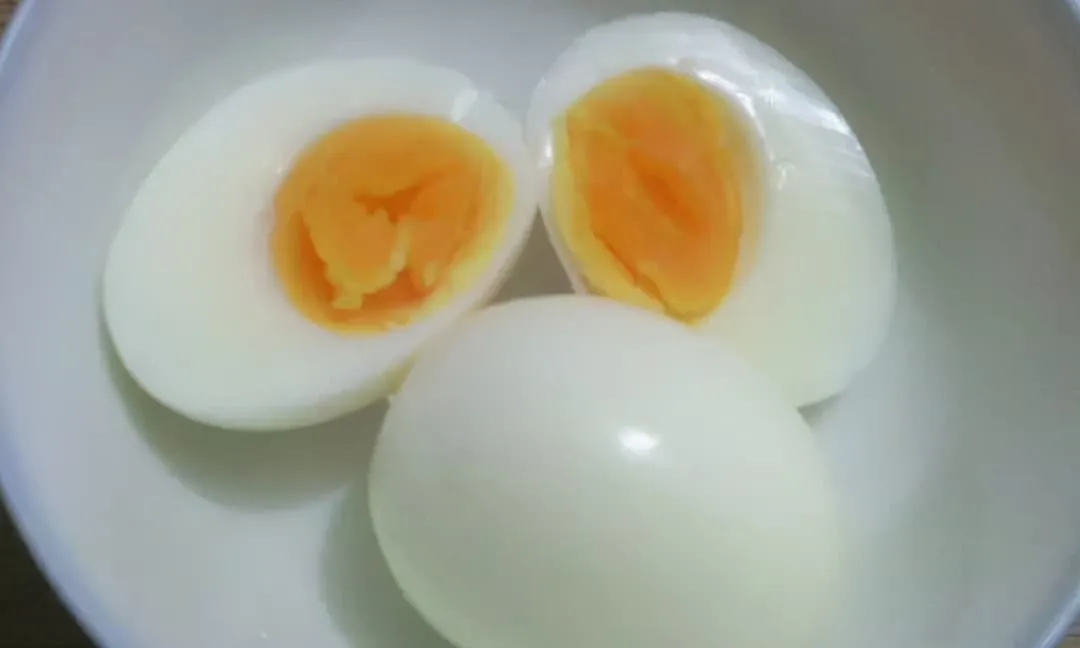 Mẹo luộc trứng tốt nhất là gì? Khi luộc trứng luộc cần chú ý điều gì?