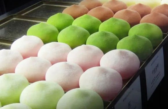 Rất nhiều người thích bánh Mochi nhưng ít ai biết nguồn gốc thực sự của nó