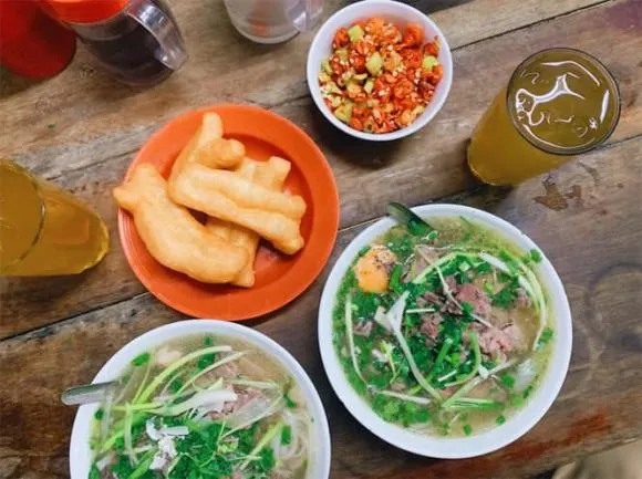 Tại sao phở Bát Đàn ‘ngon vượt mặt’ các quán phở khác Hà Nội và được truyền thông quốc tế nêu tên