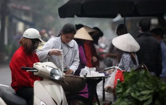 Tản mạn bữa sáng của người Hà Nội