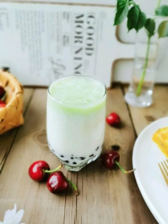 Thức uống giải nhiệt mùa hè – trà sữa matcha trân châu, đơn giản, bổ dưỡng, thơm ngon