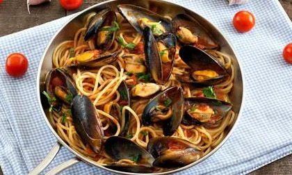 Tự làm spaghetti xốt trai đầy lôi cuốn